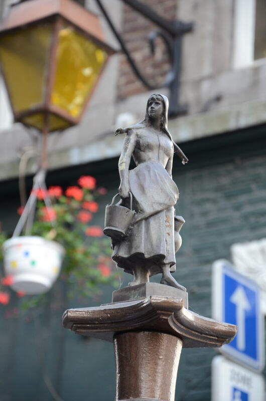 Die Statue von Nanesse in Lüttich. 