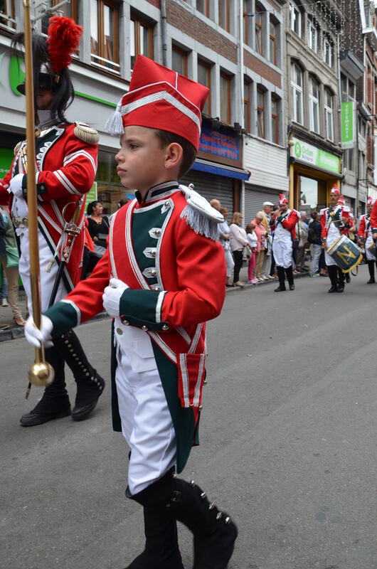 Ein Festival in Outremeuse, einem Stadtteil von Lüttich. Belgien. 