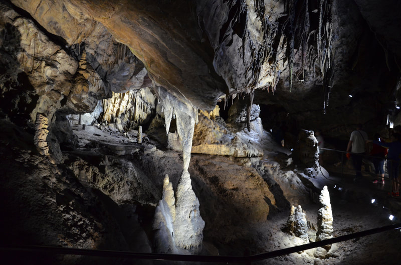 Jaskinia De Han, niedaleko miejscowości Han-sur-Lesse w Belgii. 
